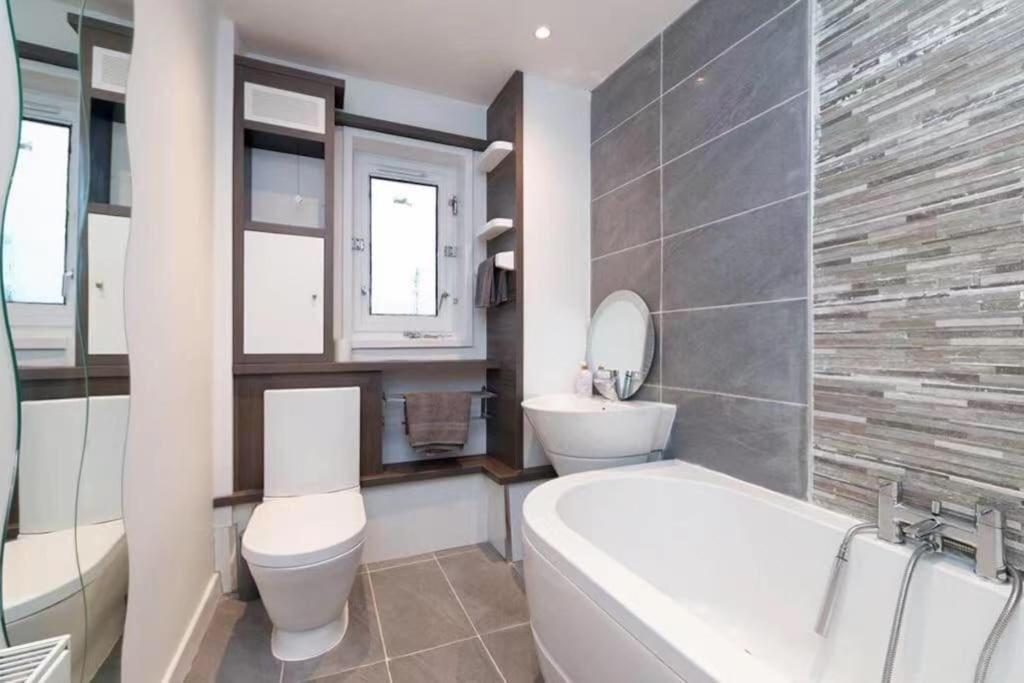 Light-Luxury Flat Daire Glasgow Dış mekan fotoğraf